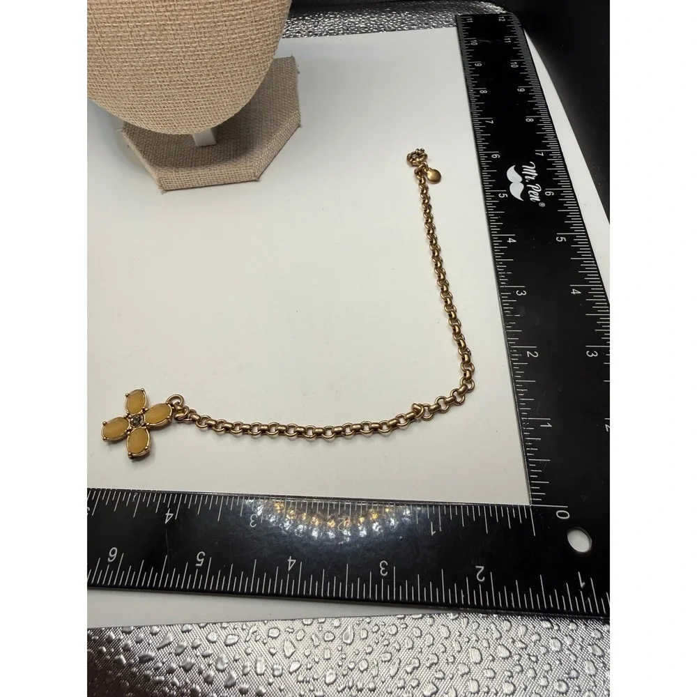 J. Crew Yellow Cabochon Flower Pendant‎ Necklace Gold Tone Chain Vintage Style